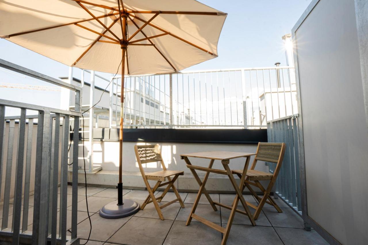 Orestaliving - Penthouse In 2Nd District With View Wien Exterior foto